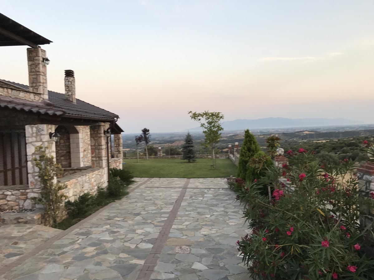 Petrines Villes Avramilias Εξωτερικό φωτογραφία