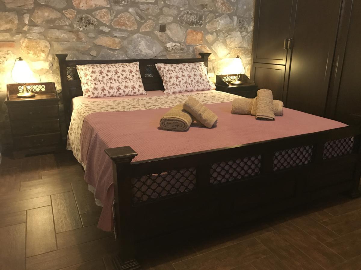 Petrines Villes Avramilias Εξωτερικό φωτογραφία
