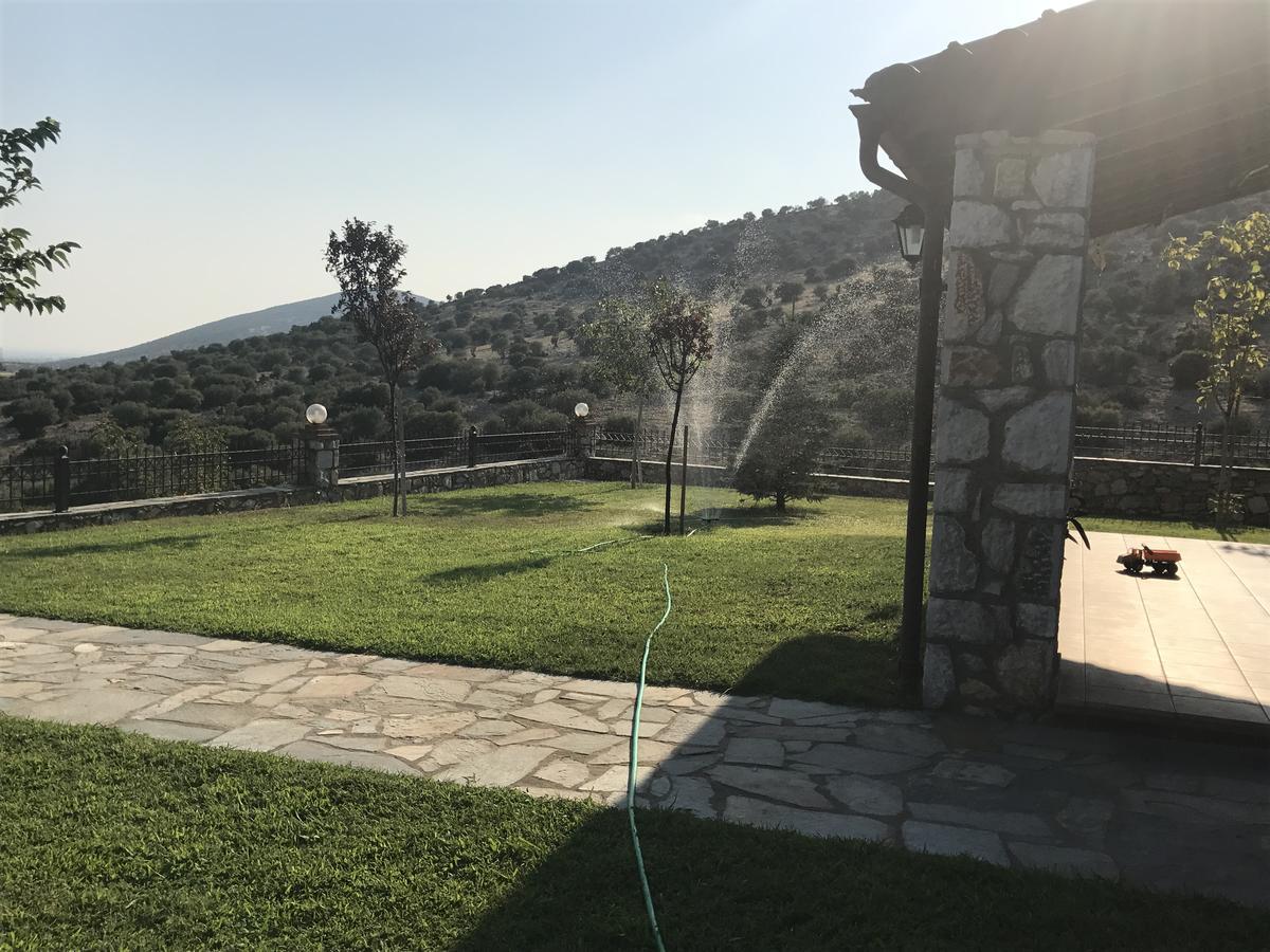 Petrines Villes Avramilias Εξωτερικό φωτογραφία